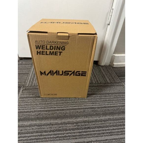 Welding Helmet Solar Powered Auto Darkening Welding Helmet, Wide Shade - Picture 6 of 12